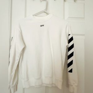 kid size off-white sweater shirt